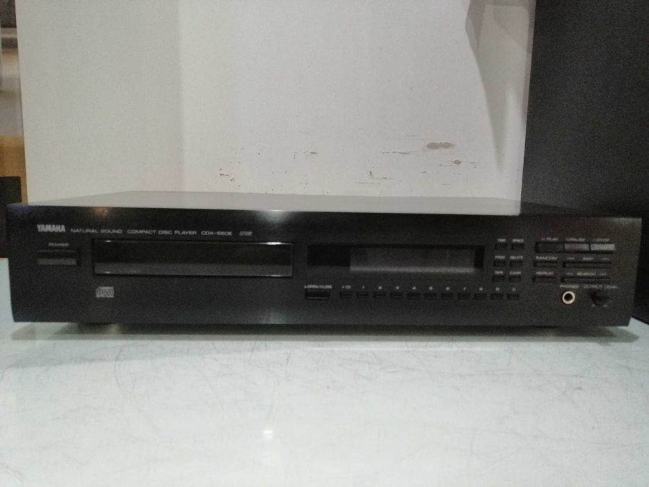 CD Yamaha CDX-550E