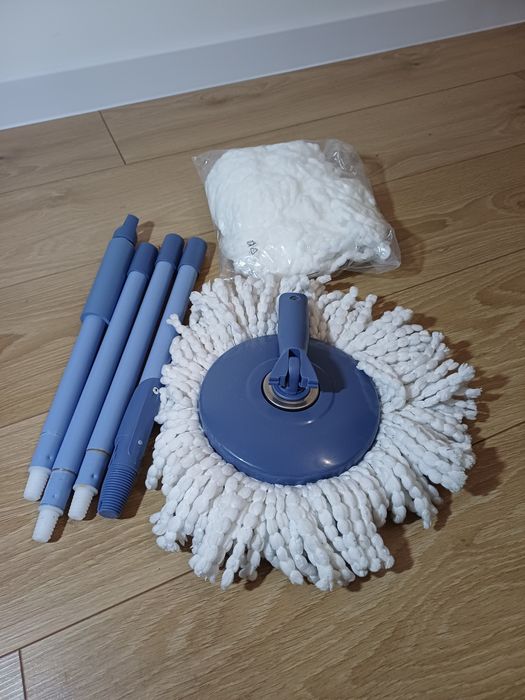 Mop obrotowy z wiaderkiem