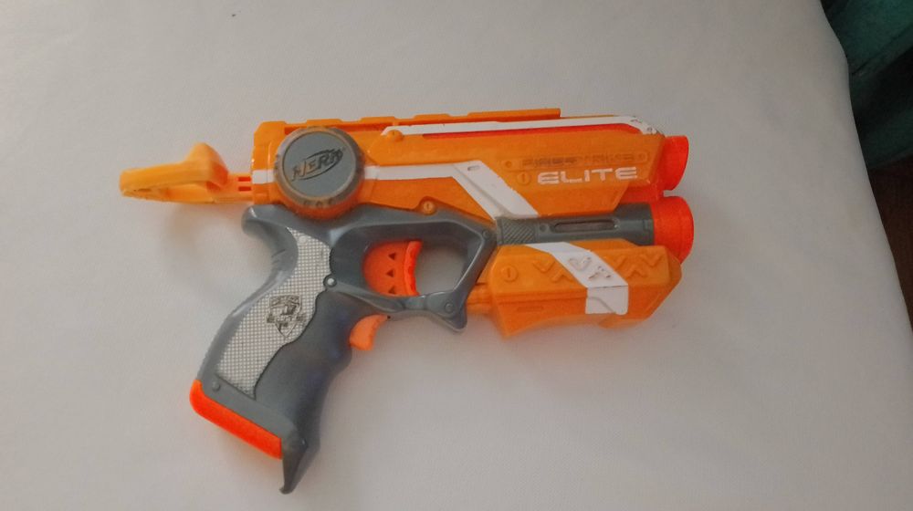 pistolet nerf firestrike