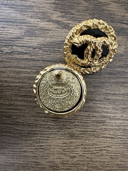 Сережки в стилі Chanel вінтаж