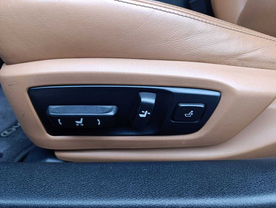 Lexus GS 350 2014 року 3.5 л. /бензин