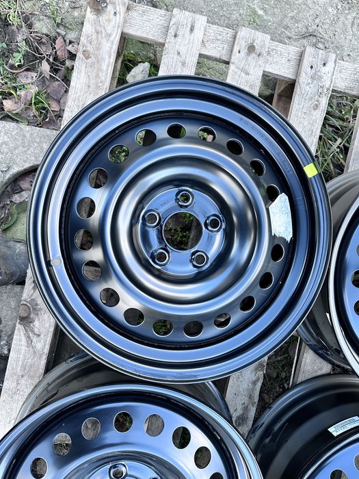 4xfelga stalowa 17” RENAULT/NISSAN (5x114,3 ET37) - nowe