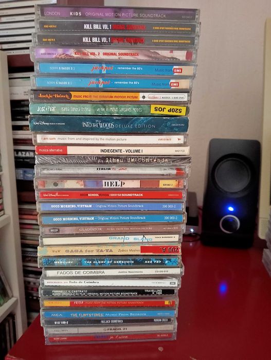 CDs portugueses e estrangeiros (T-Z): U2, Xutos, ZZ Top, etc
