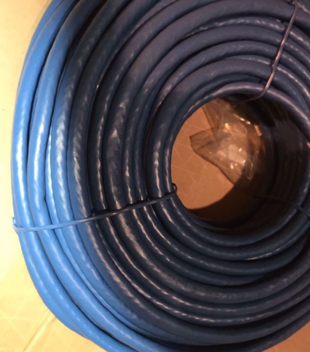 Kabel ethernet  CAT7, dwie wtyczki oryginalne , nowy 30m