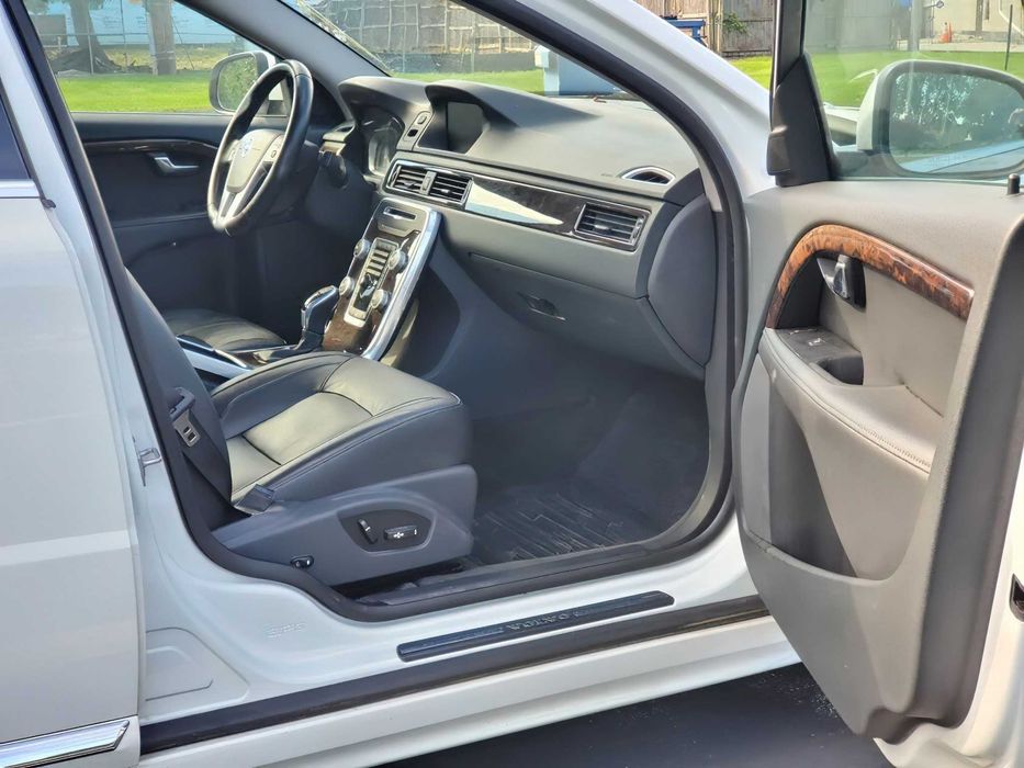 Volvo S80      2016