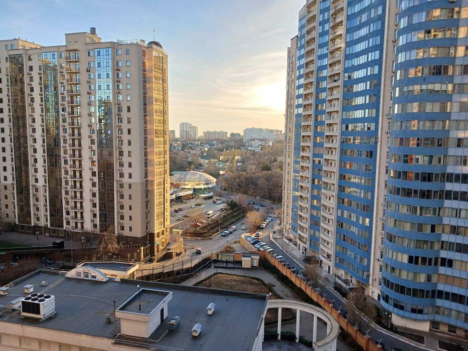 Продам 2-комнатную квартиру в ЖК 42 Жемчужина, Аркадия.