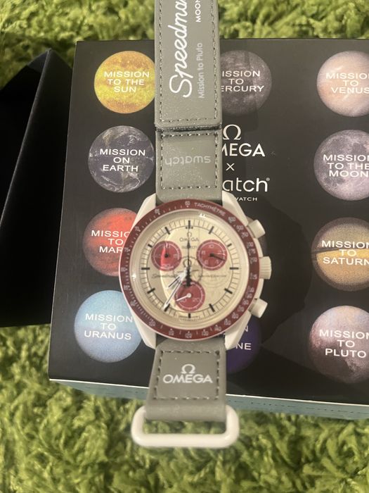 Relógio Swatch x omega mission to pluto
