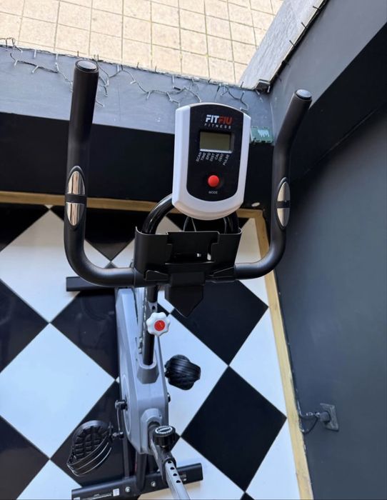 Bicicleta de Cycling Fitfiu – NOVA