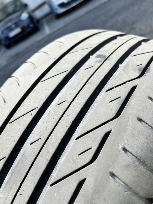 225/45/17 Bridgestone 4 pneus