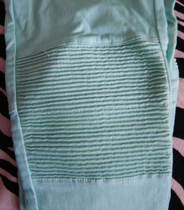 Damskie spodnie woskowane