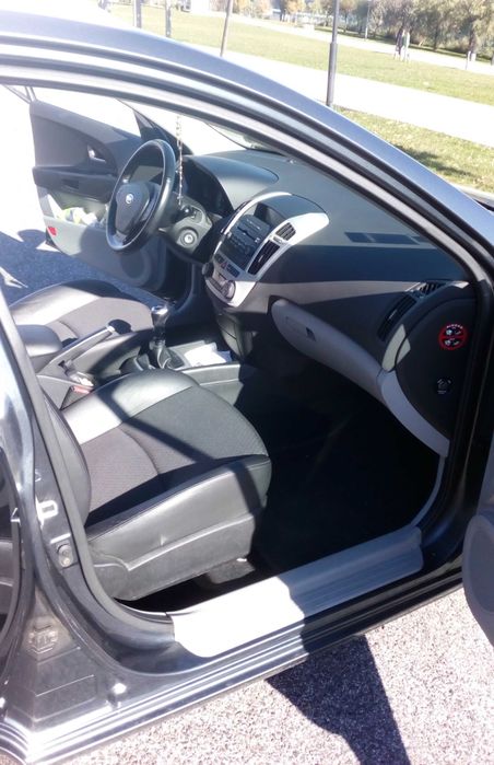 KIA Cee'd SW 1.4 EX 109cv | Só 88.700 km | Impecável
