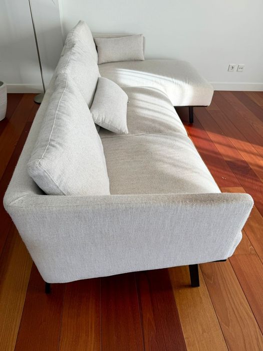 Sofa de 3 lugares e chaise longue