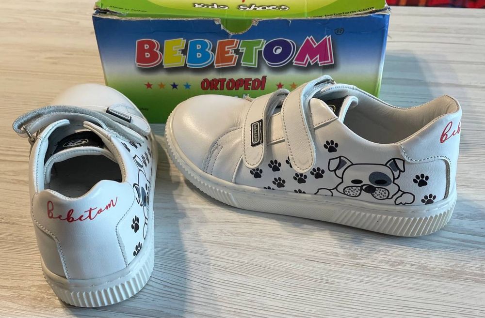 Кросівки дитячі шкіряні Bebetom