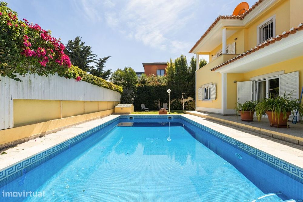 Moradia Isolada T5 com jardim, Quinta da Bicuda, Cascais