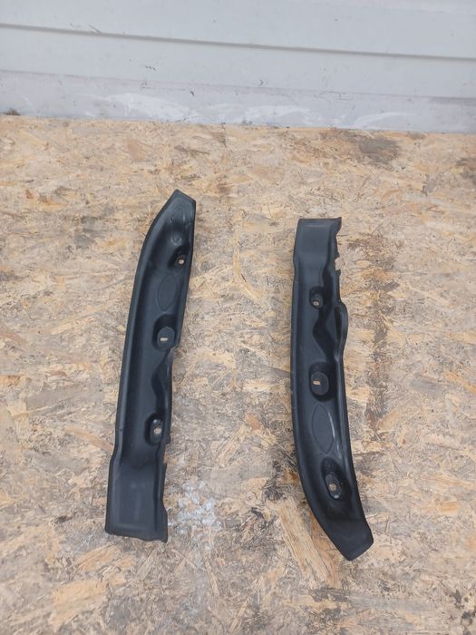 Zaślepka wygłuszenie błotnika lewy prawy Volvo xc60 II