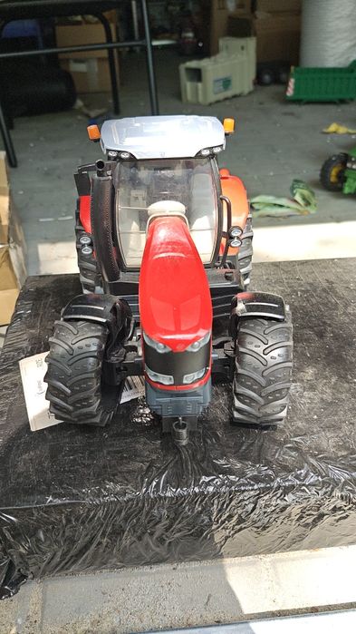 Bruder traktor massey ferguson