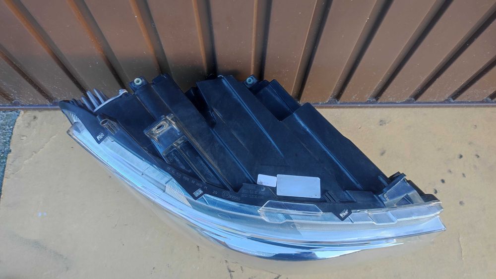 Lampa Prawa Mercedes Sprinter 907 910 Full LED Kompletna Europa!