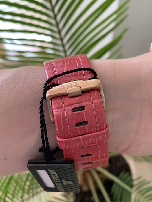 Часы Jacques Lemans