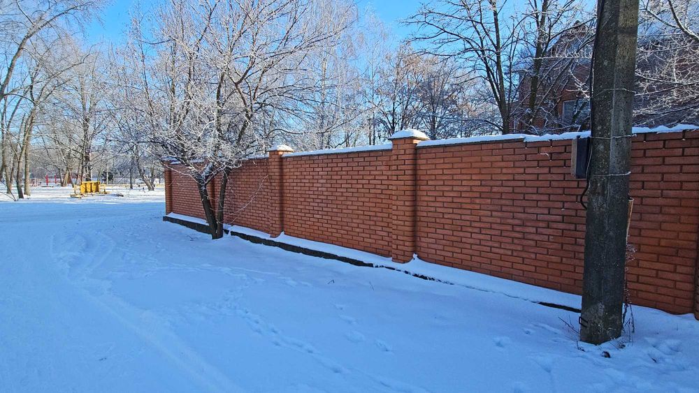 Будинок в затишному селі, є-Якість, є-хороші умови, є-всі комунікації