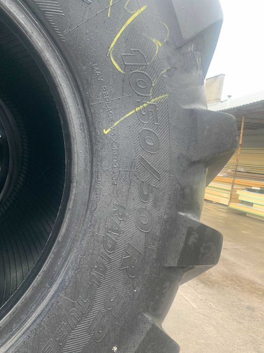 1050/50R32 Michelin Megaxbib  JM725