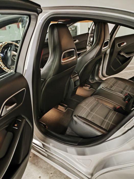 Mercedes-Benz A 160d AMG LINE