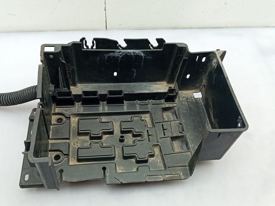 Base / caixa da bateria CITROËN C3 I (FC_)