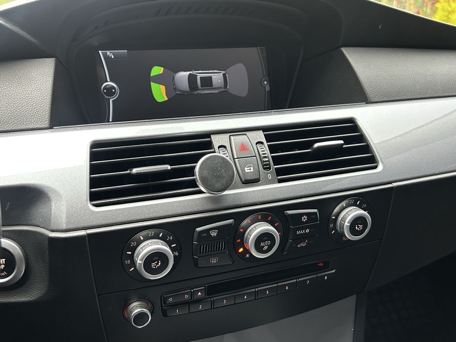 Продам BMW E61 2009