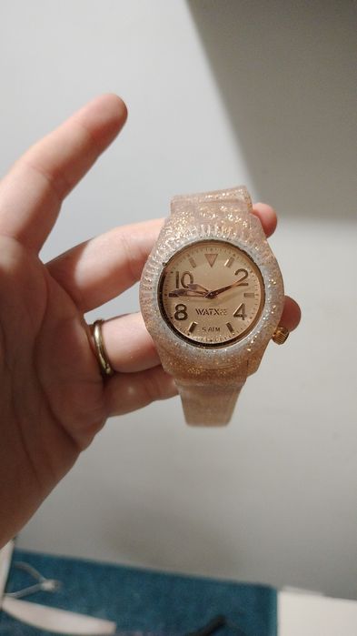 Vendo relógio em bom estado