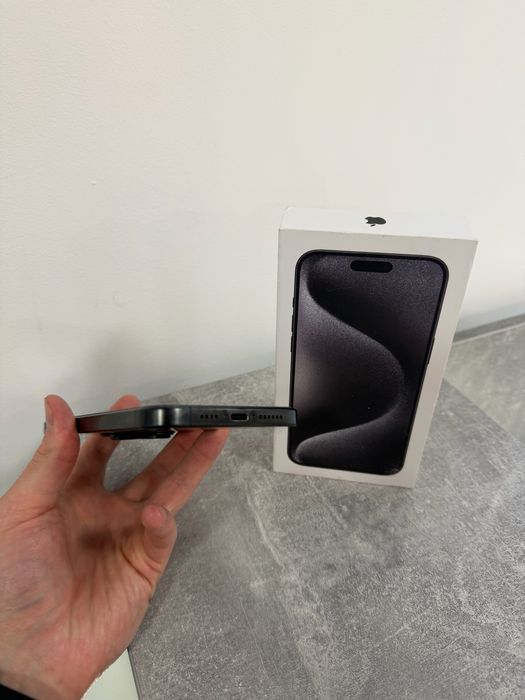 Iphone 15 pro max 256GB Esim rsim