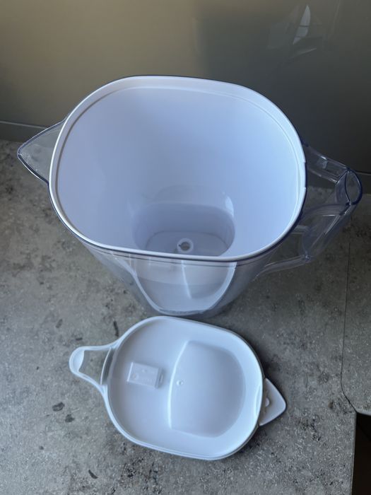 Фільтр глечик для води Brita