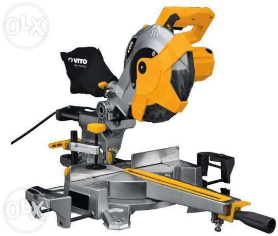 Serra de Meia Esquadria VITO c/ disco de 216 mm. AP28