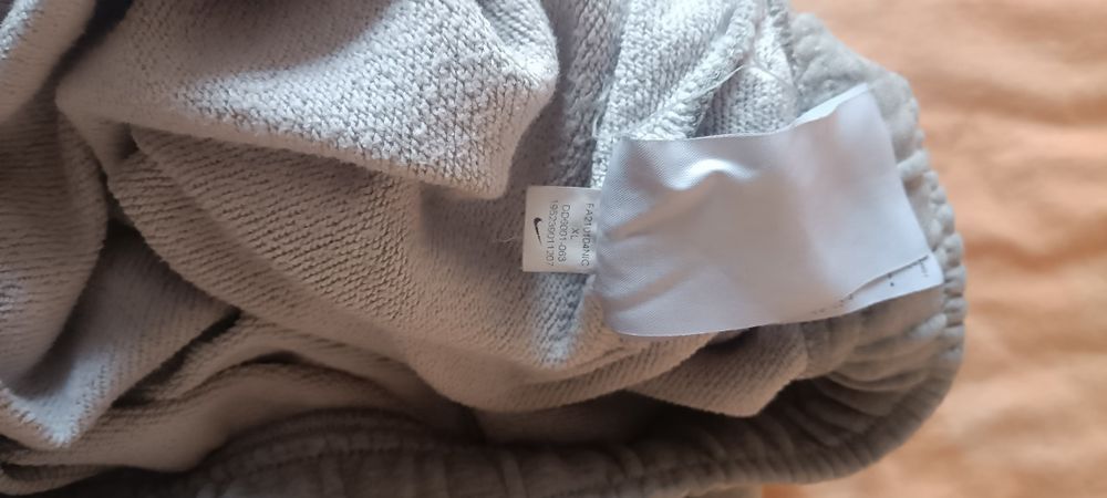 Штани nike swoosh