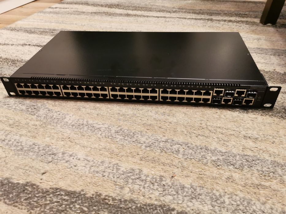 Edge-corE ES3552M, Switch zarządzalny, 48x 10/100 RJ-45, 4x slot SFP /