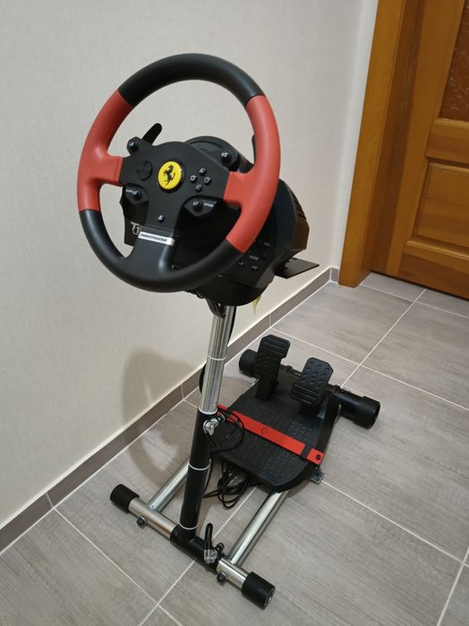 Проводной руль Thrustmaster T150 Ferrari Wheel + Подставка.