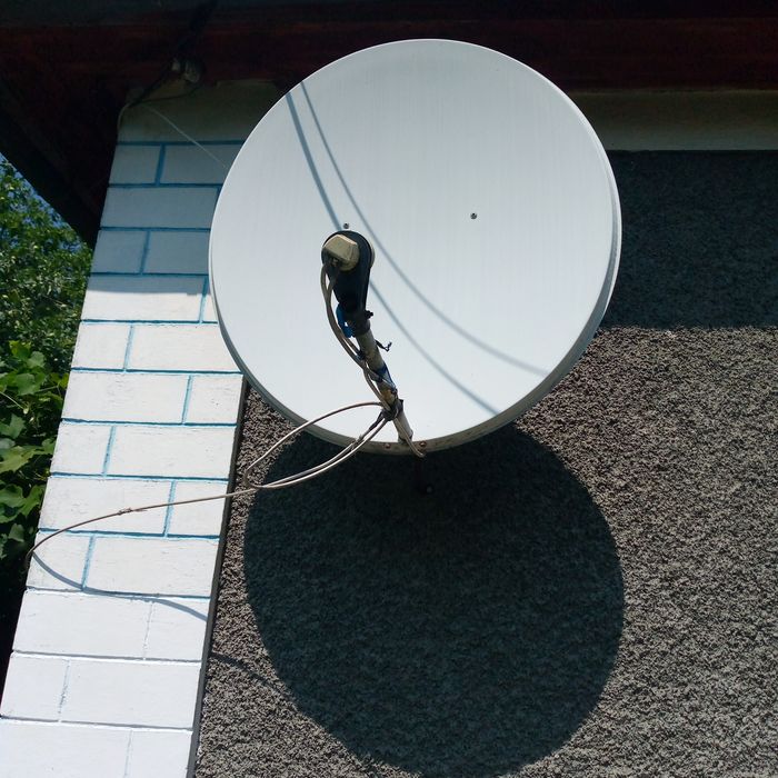 Продам спутниковую антенну.