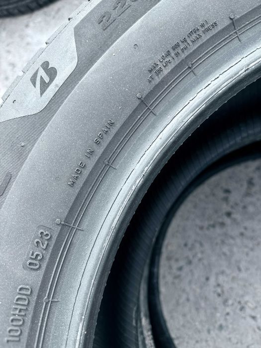 225 60 18 Bridgestone Enliten 6 85% 2023 шини Літо