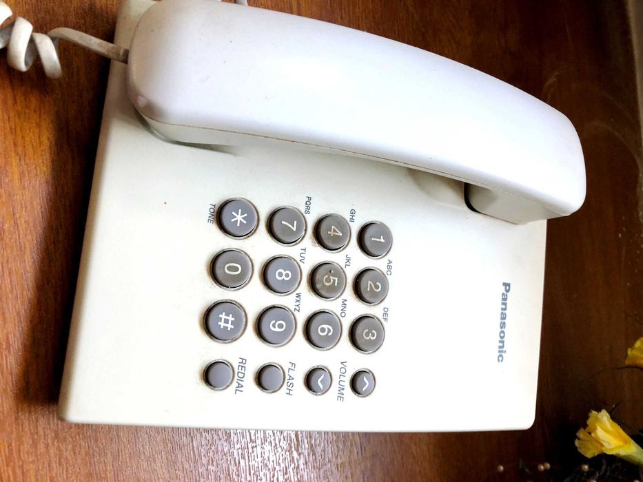 Телефон Panasonic KX-TS2350UAW білий на провід