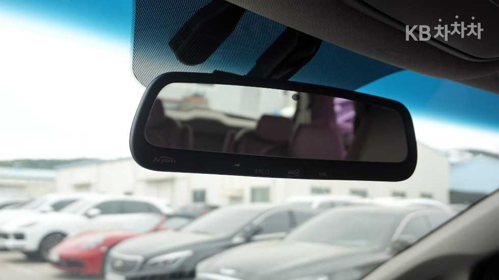 KIA CARNIVAL 3Gen 9місць Prestige Повернення ПДВ