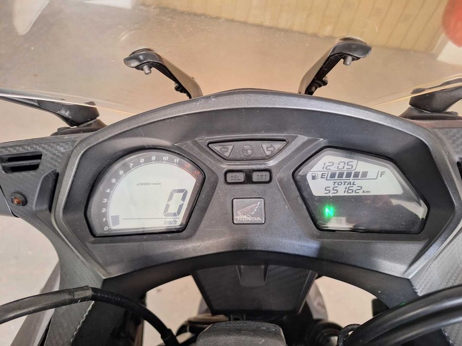 HONDA CBR650F em muito bom estado