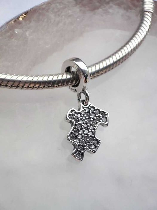 charms zawieszka srebro 925 błyszczący puzzel