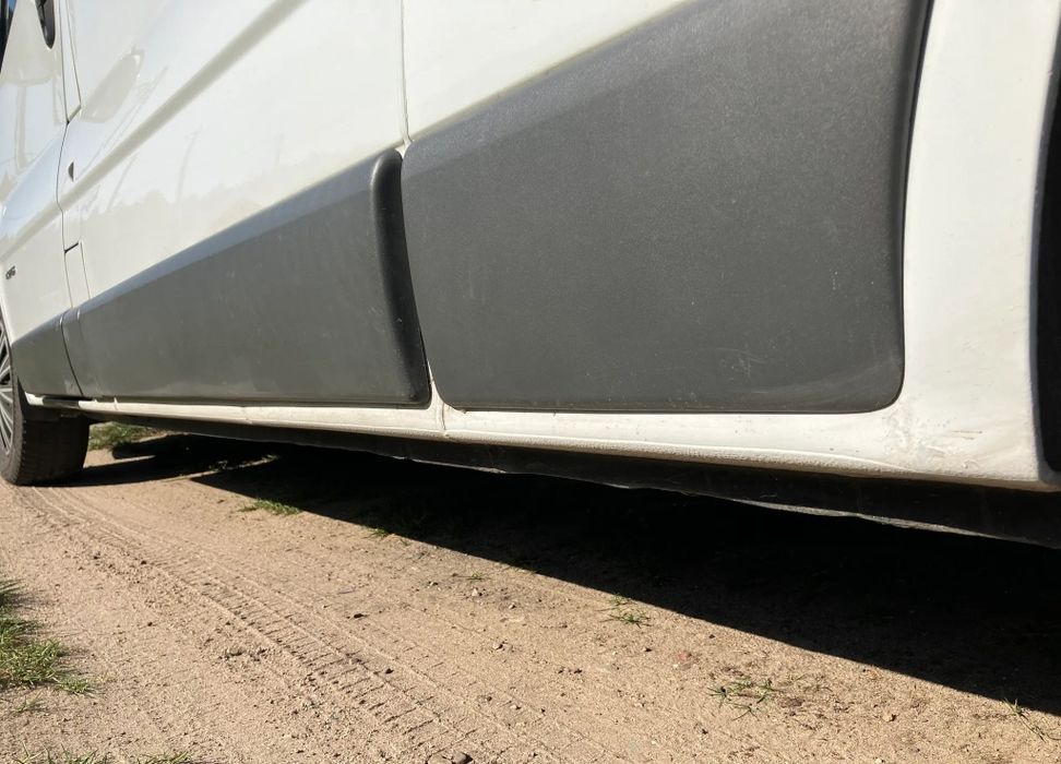 Продам Renault Trafic 2.0 TDI