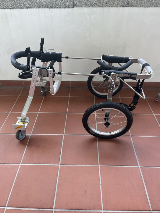Carro Mobilidade Canina (2 ou 4 patas)