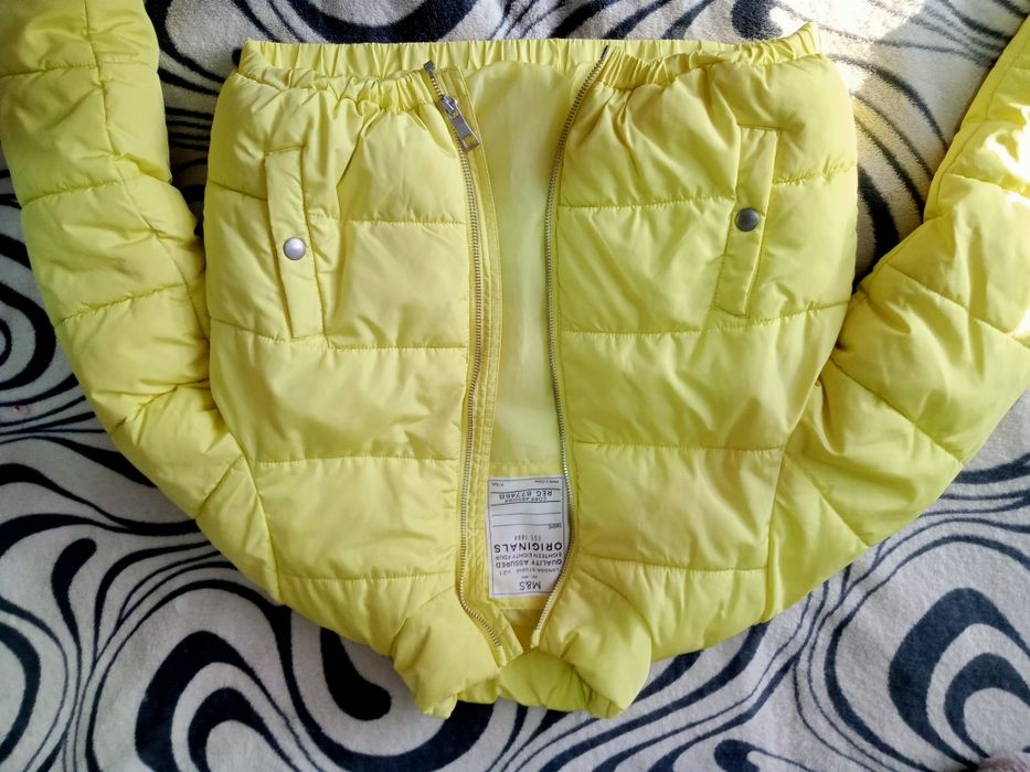 Дитяча куртка 9-10р Нова.