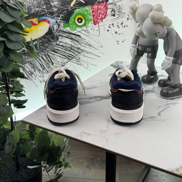 Кросівки Lacoste Lineshot 41 розмір E470
