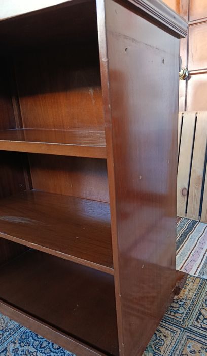 Móvel de apoio  84x42