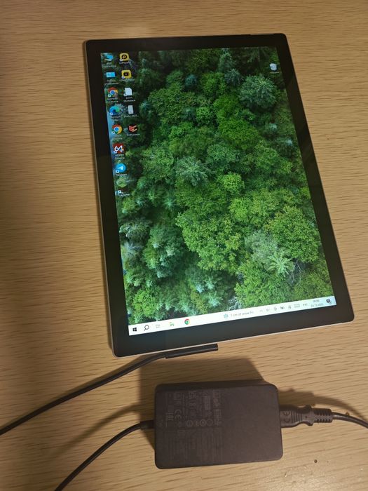 Планшет/ноутбук Microsoft surface pro 5, intel i5,8/256