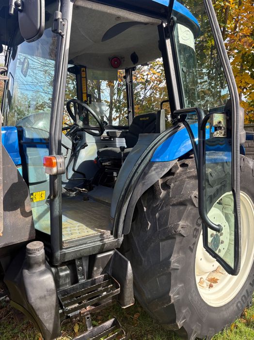 Ciągnik New Holland TD 95D/ladowacz/tur