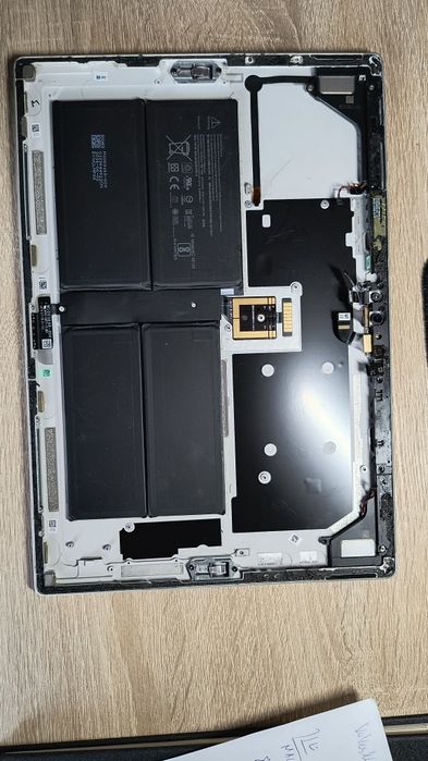 Microsoft Surface Pro 5 1796 bateria i plecki