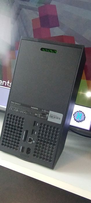 Pełen Zestaw Konsola Xbox Series X Słuchawki Kontroler