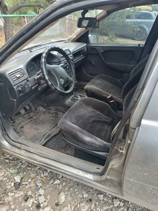 Продам Опель вектра А